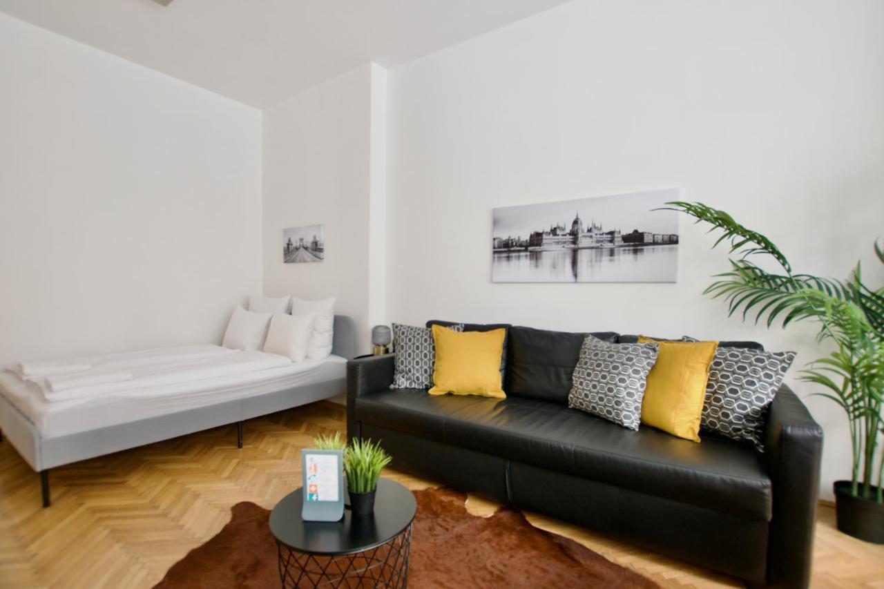 Standard Apartment By Hi5 - Petofi 12 Будапеща Екстериор снимка