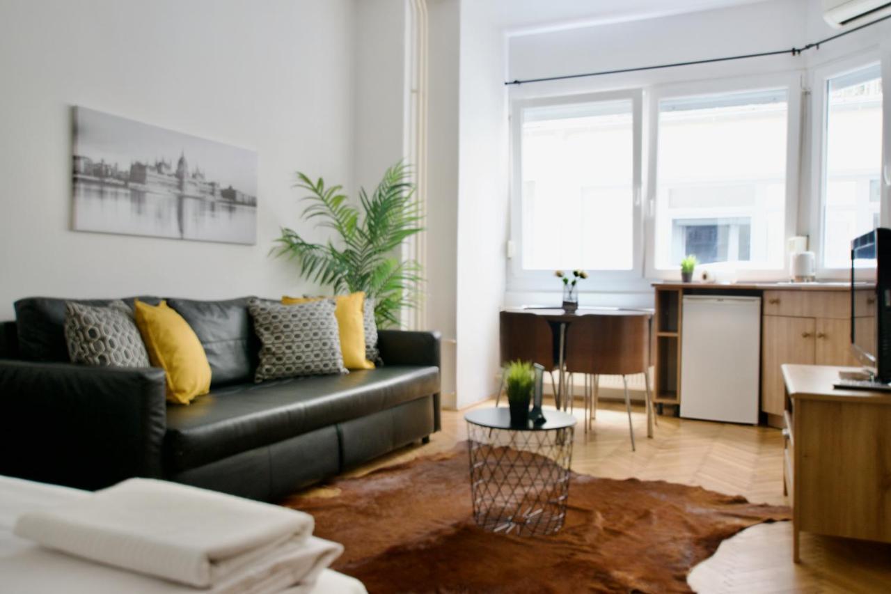 Standard Apartment By Hi5 - Petofi 12 Будапеща Екстериор снимка