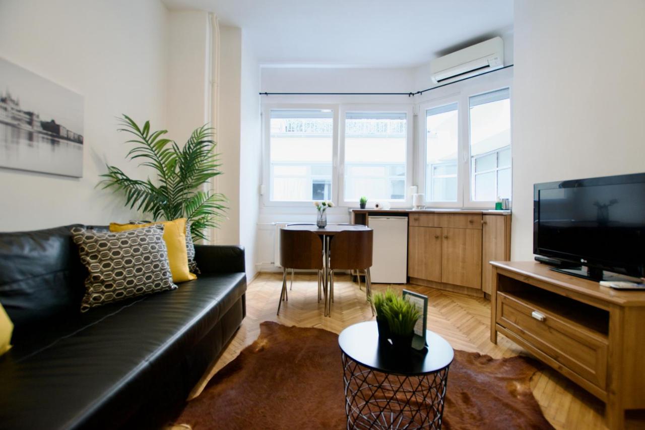 Standard Apartment By Hi5 - Petofi 12 Будапеща Екстериор снимка
